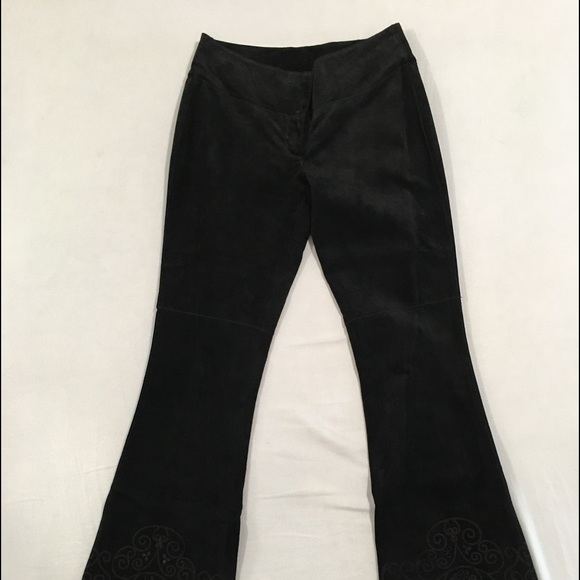 Vintage Bebe size 0 100% leather laser cut pants